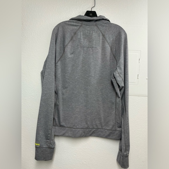 Abercrombie & Fitch Heather Gray Jacket with Neon Yellow Details - Picture 2 of 13